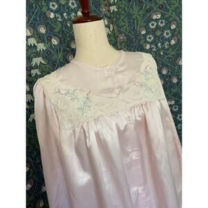 Vintage Pink Pajama Top: Lace Appliqué Rosebuds, M/L